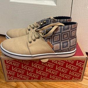 Hightop Vans size 6